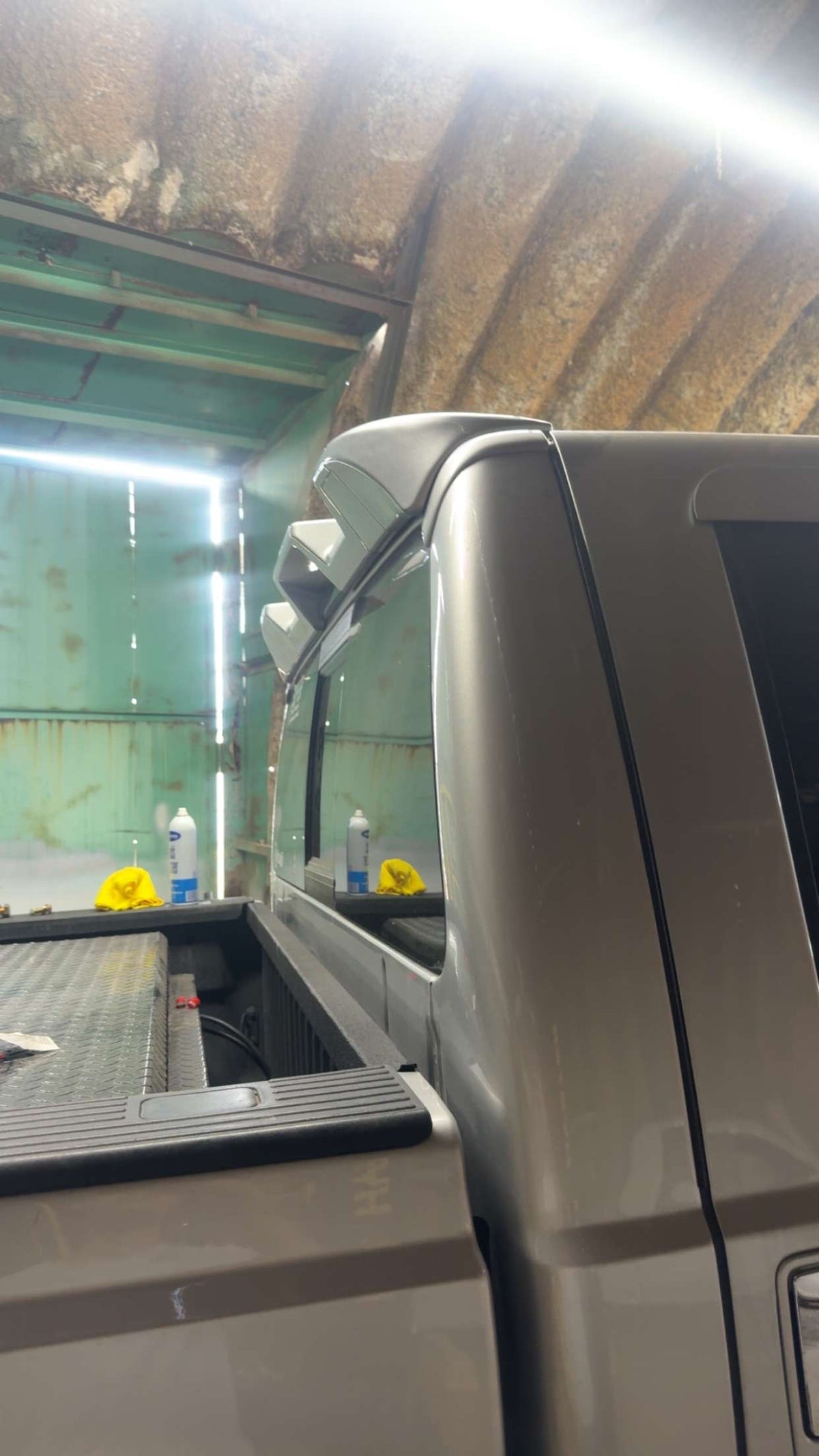 2011-2016 F250+F350 Cab Spoiler (Raw)